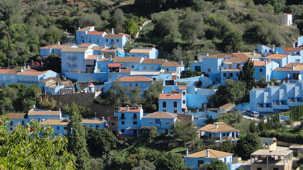 juzcar village bleu