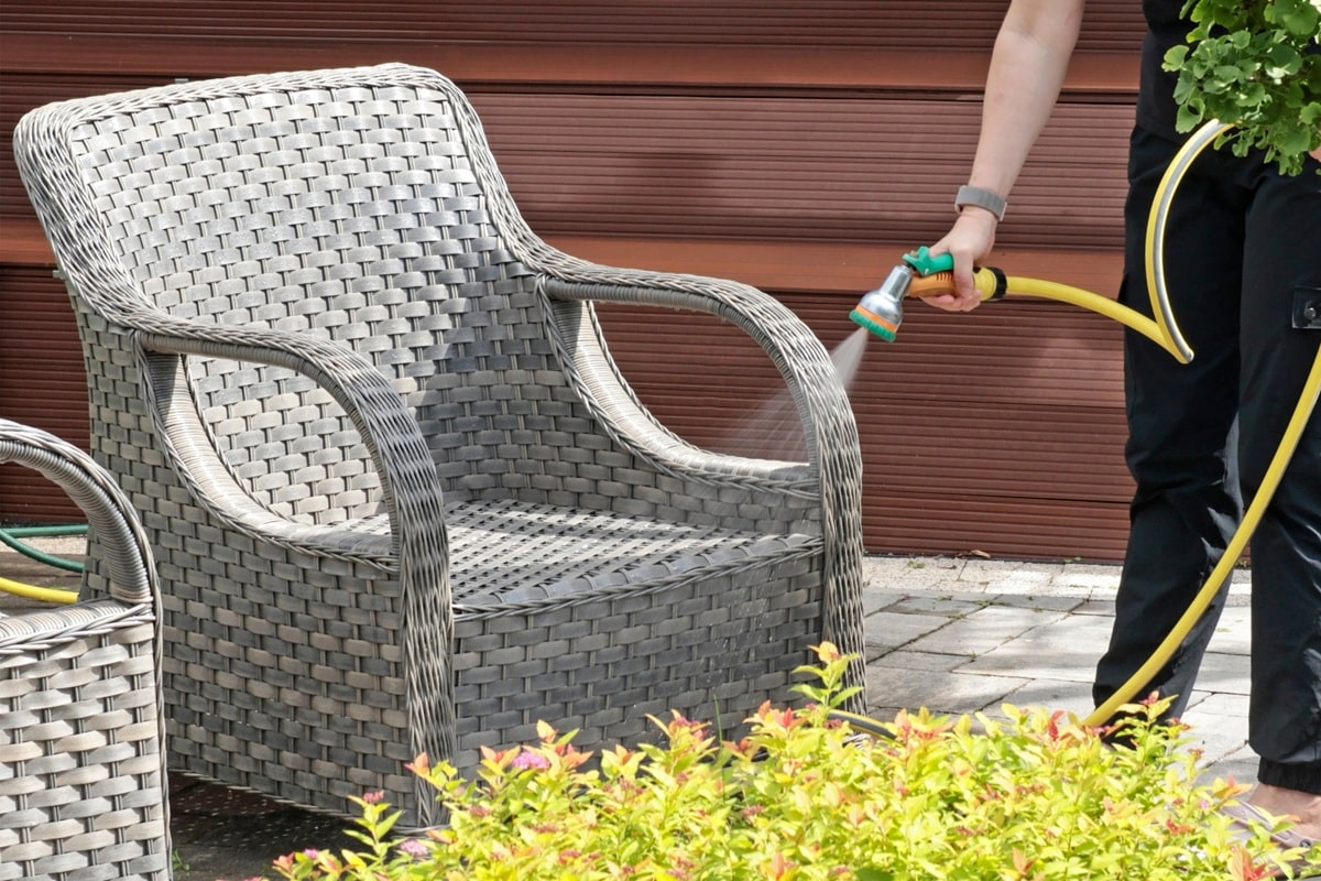 nettoyer salon de jardin