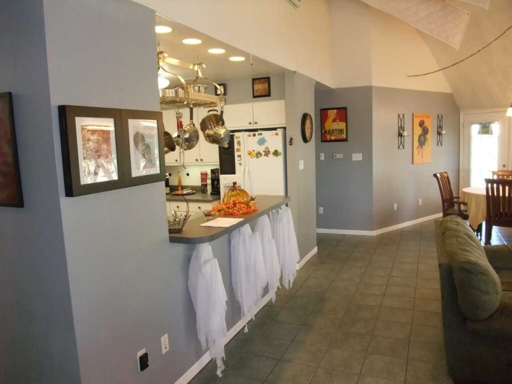 intérieur maison dôme monolithique à Italy