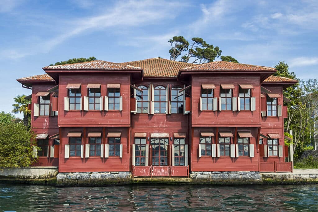 Sadullah Paşa Yalısı