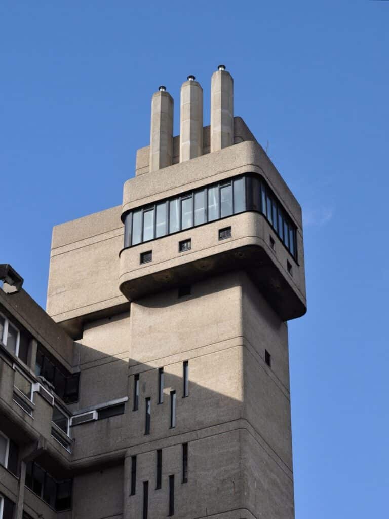 détail Trellick tower à Londres