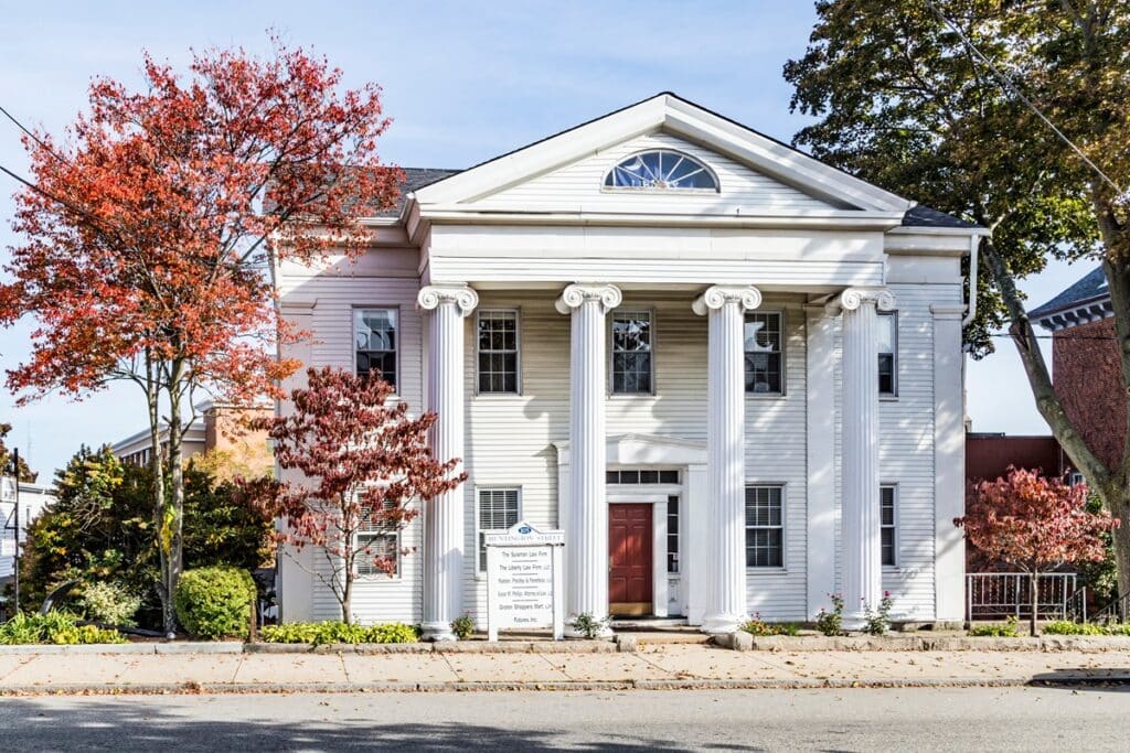 belle maison de style Greek Revival