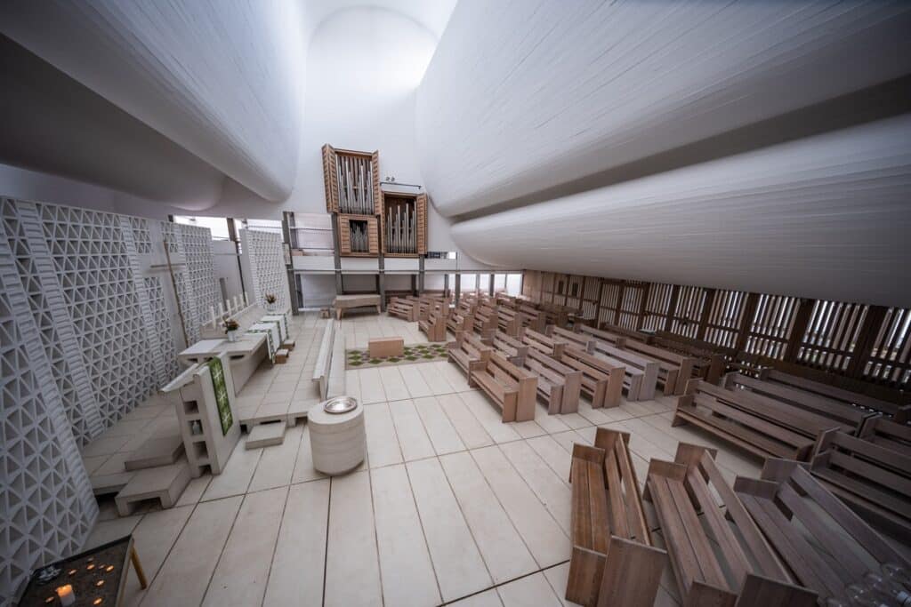 intérieur église de Bagsværd