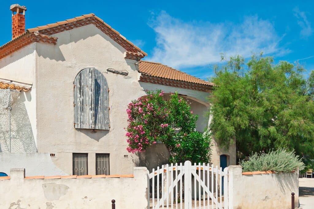 maison à l'architecture méditerranéenne