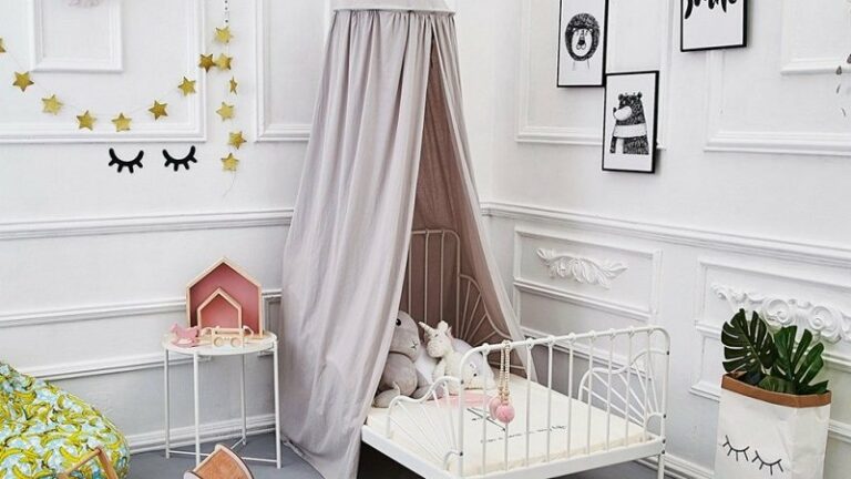 Ciel de lit pour enfants