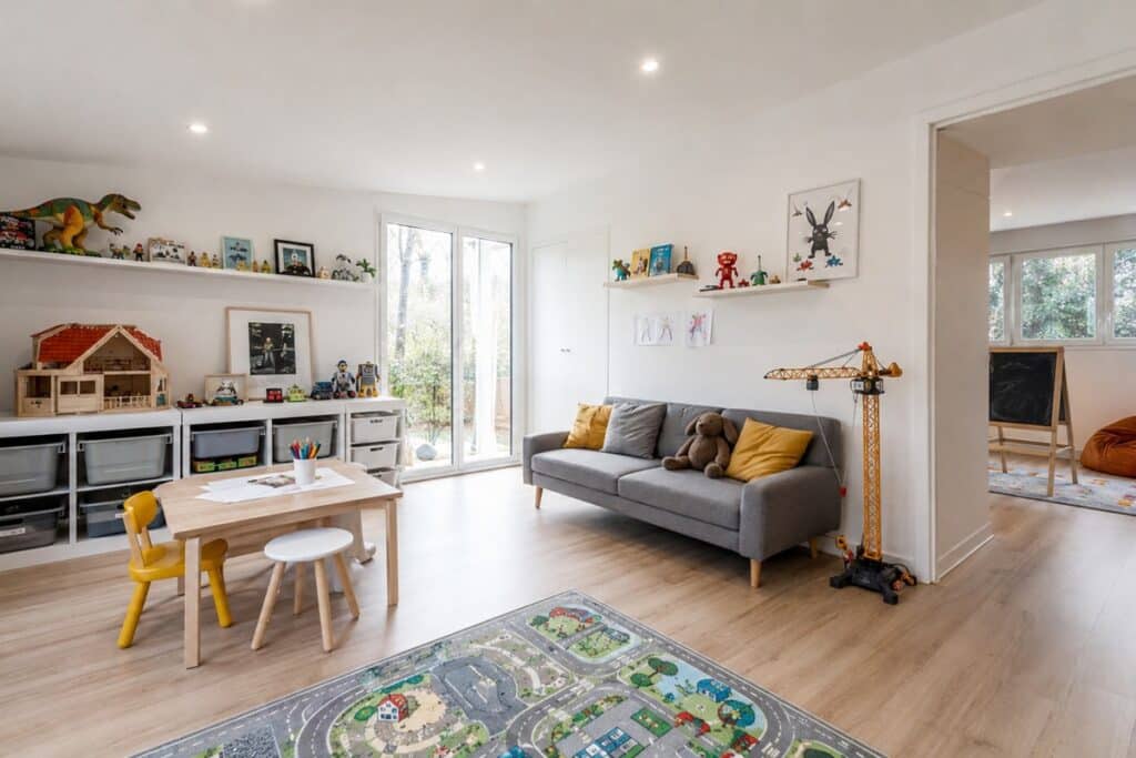 salle de jeux pour enfants réalisée avec une extension de maison