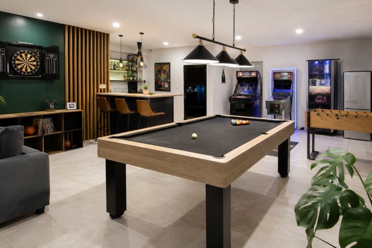 salle de jeux dans une maison avec billard fléchettes et jeux vidéo