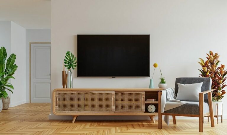 meuble TV en bois et bas
