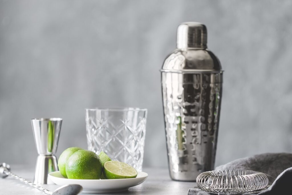 verres et shaker