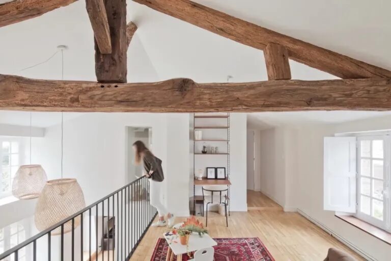 Comment rénover une longère pour en faire une maison familiale confortable