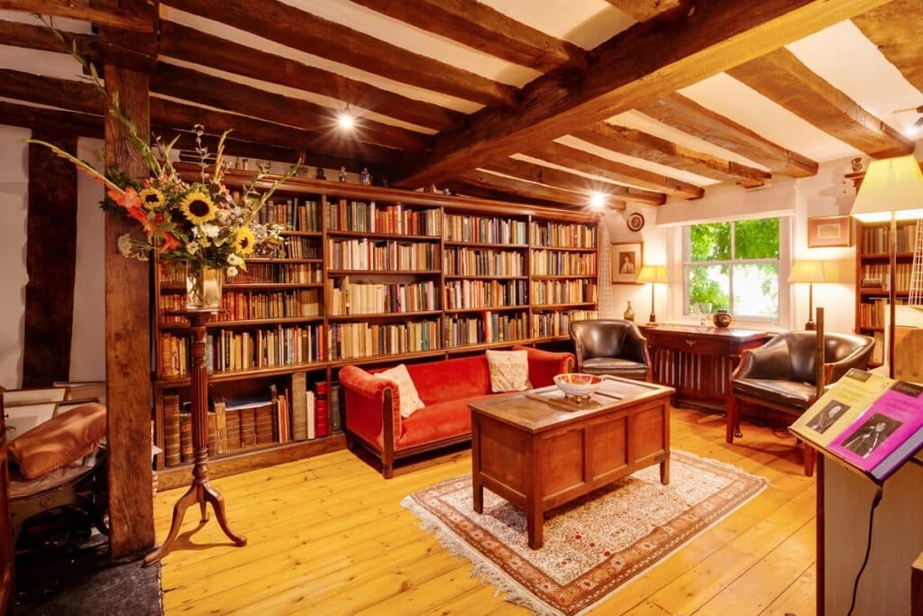 Comment intégrer une bibliothèque dans son intérieur