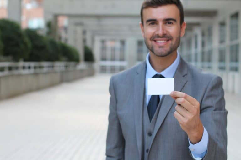 Comment renouveler la carte professionnelle d'agent immobilier