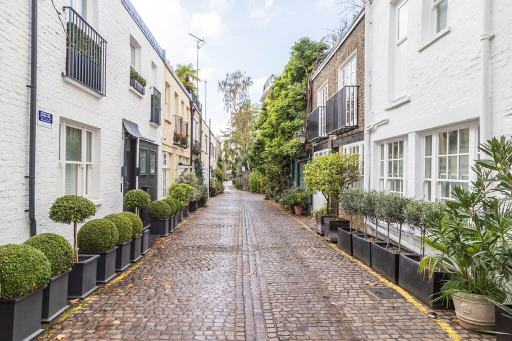 Kynance Mews