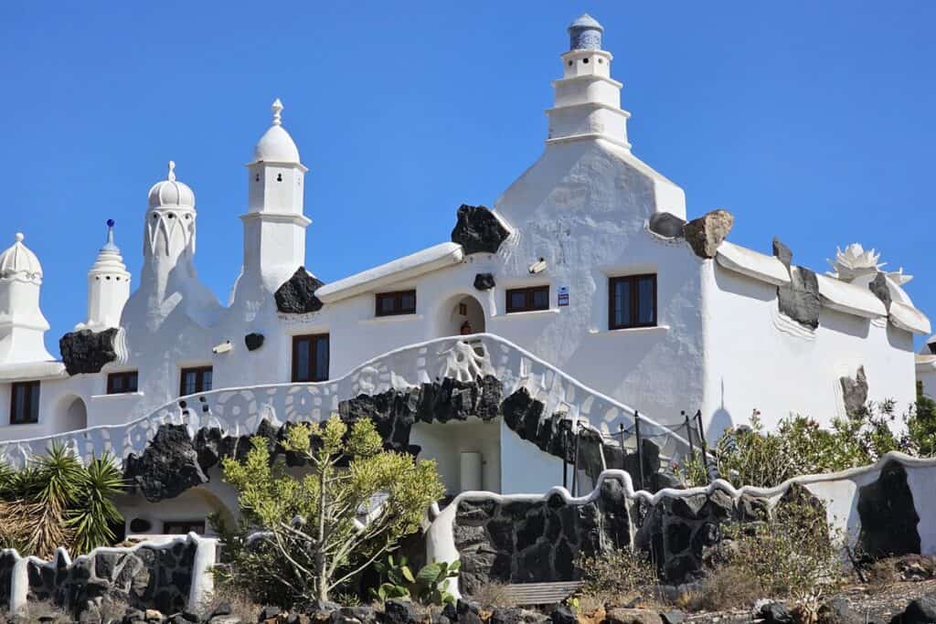 bâtiment insolite à Lanzarote