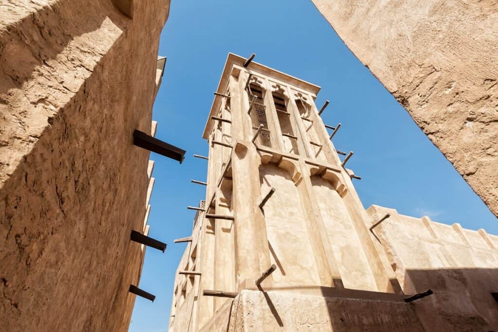 Tour à vent dans le vieux Dubai