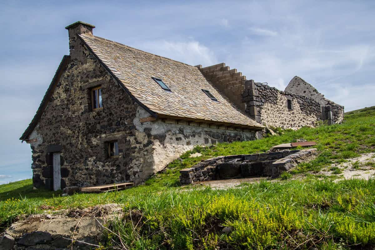 buron à saint-paul de salers dans le Cantal