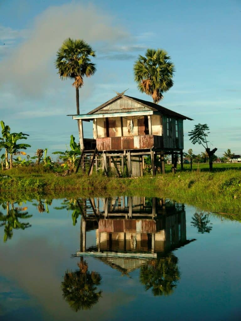 maison Bugis sur pilotis