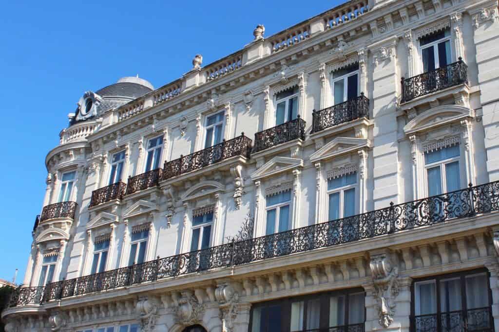 immeuble haussmannien à Paris