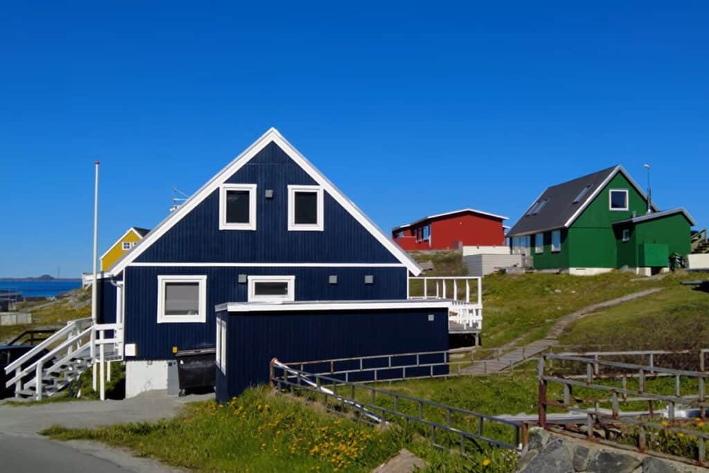 maisons colorées à Nuuk