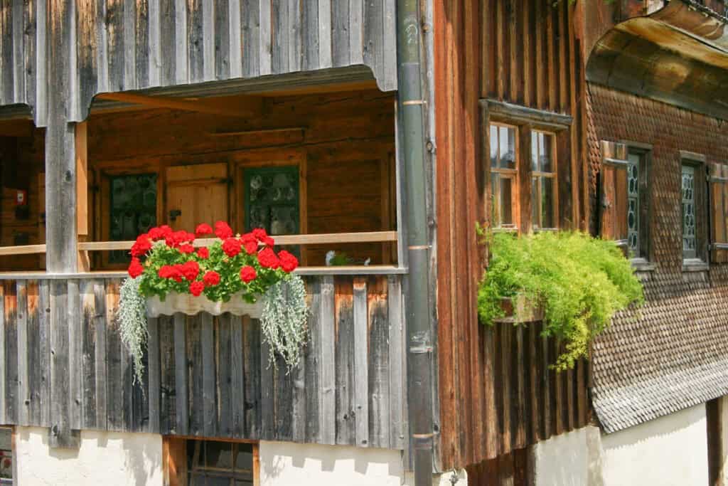 Schopf du musée Angelika Kauffmann à Schwarzenberg dans la forêt de Bregenz. La maison est classée monument protégé.