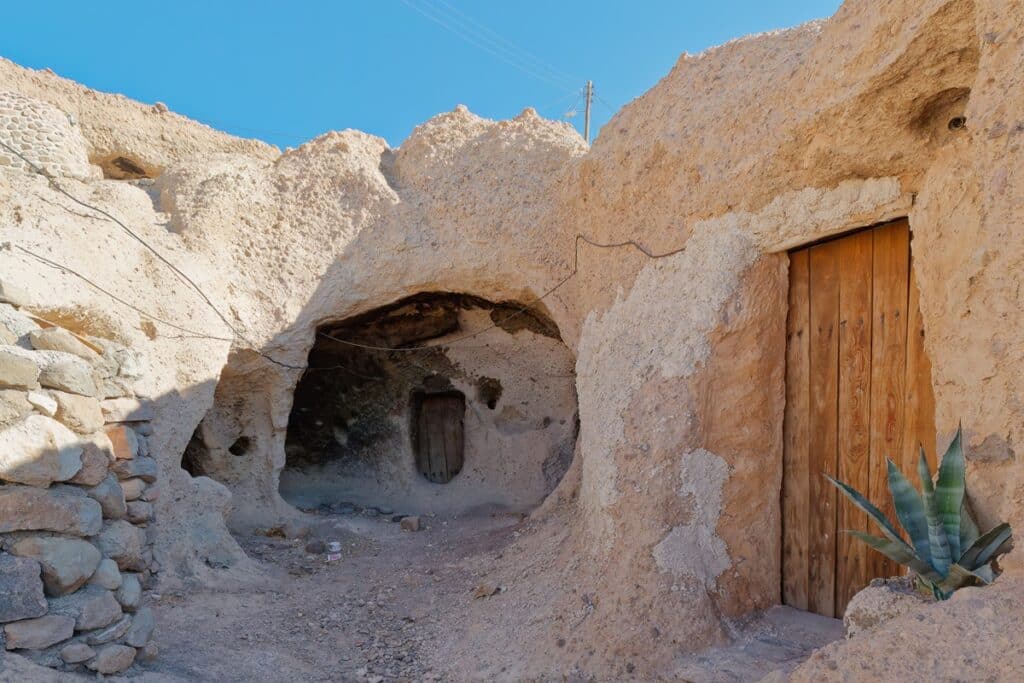 porte de maison à Maymand