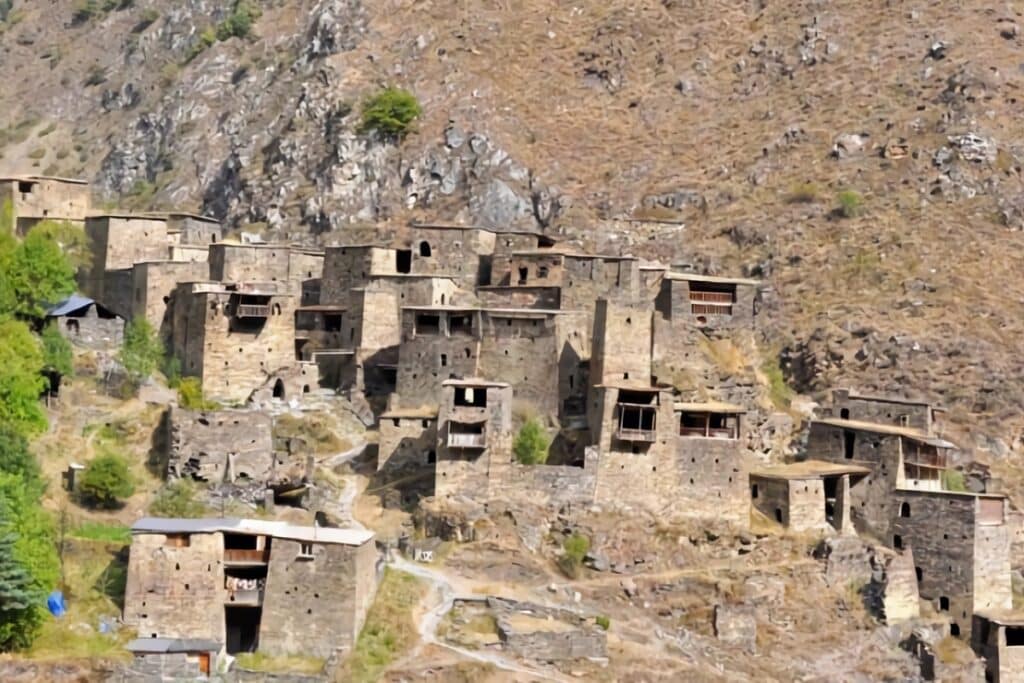 maisons tour de Chatili