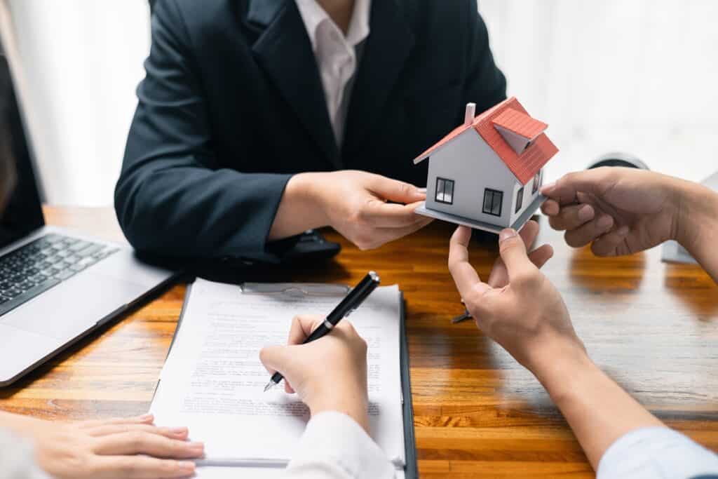investissement immobilier signature chez le notaire