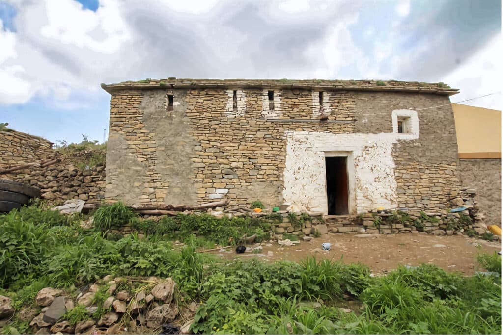 maison hidmo en pierre