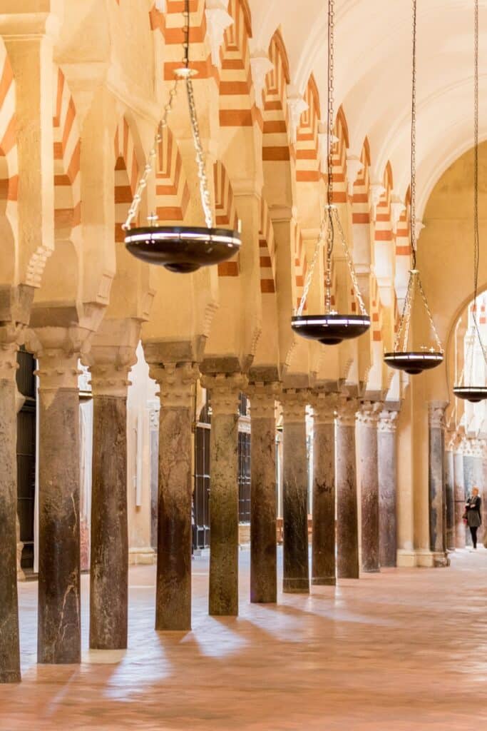 colonnes mosquée de Cordoue