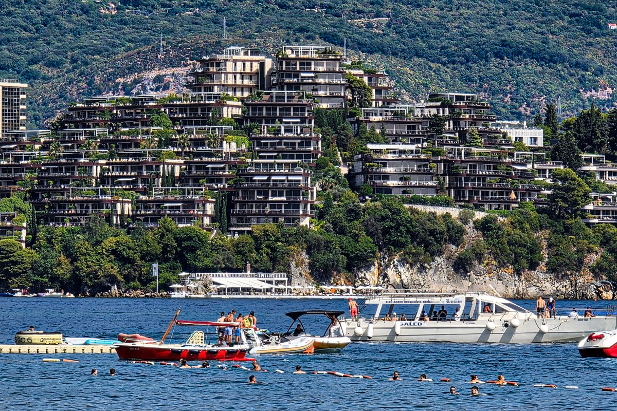 Dukley Gardens à Budva