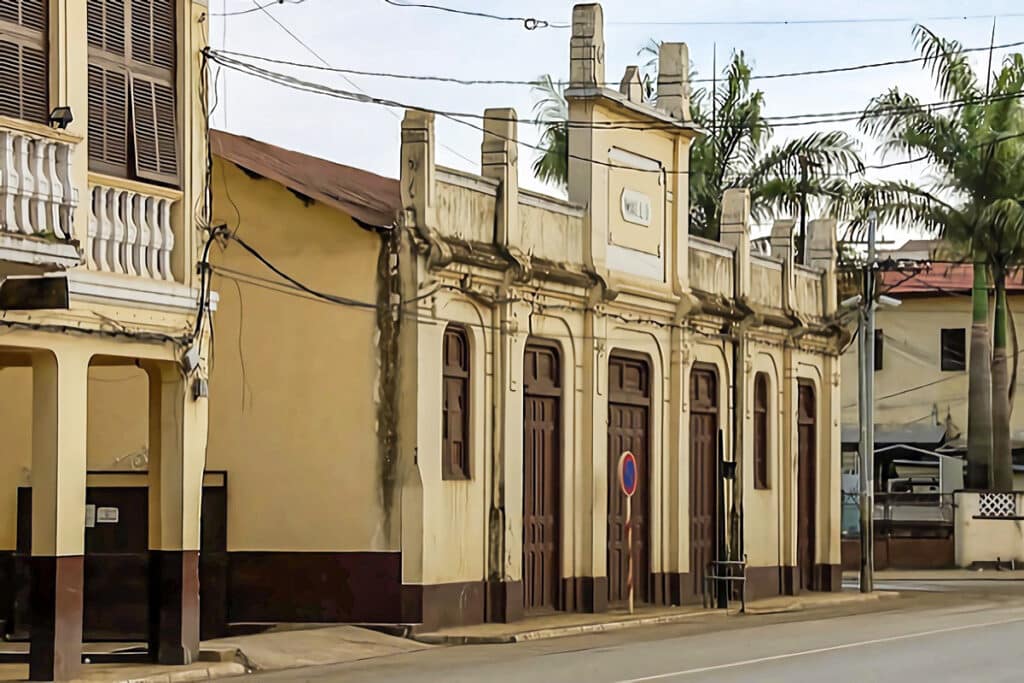 petite maison coloniale à Malabo