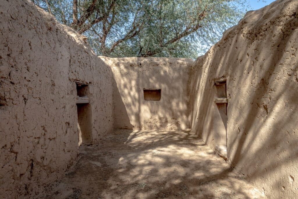 al ain maison à cour