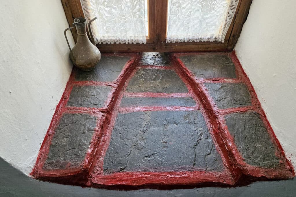 fenêtre lavabo dans la maison zekate