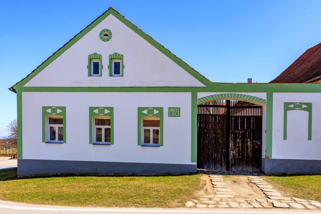 ferme de style baroque rural