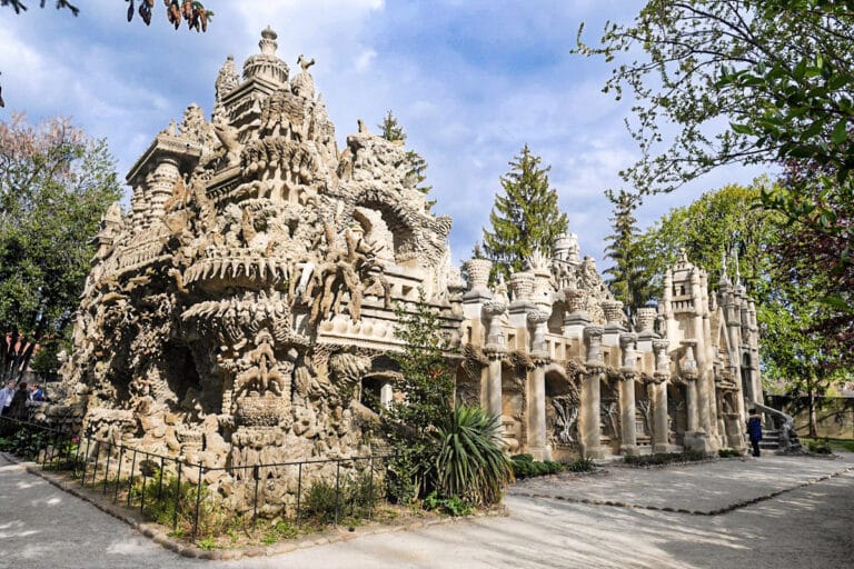 Palais Idéal du Facteur Cheval