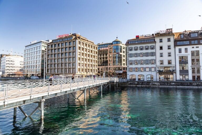 bâtiments à Genève