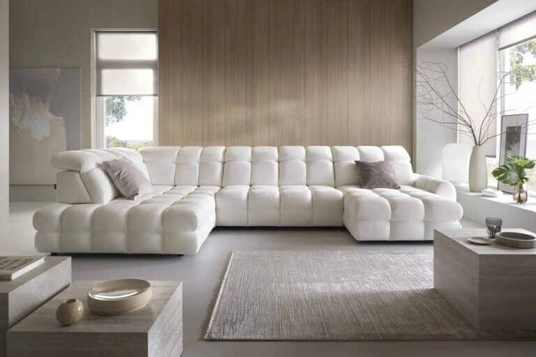 grand canapé d'angle contemporain