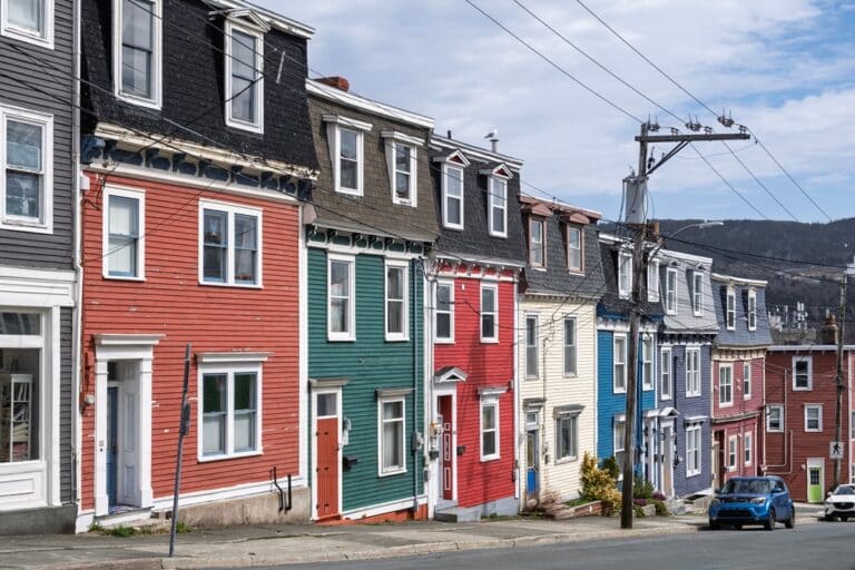 rangée de maisons de style Southcott