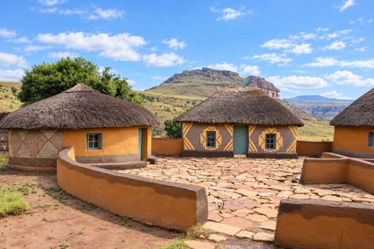 maisons du peuple Basotho en Afrique du Sud