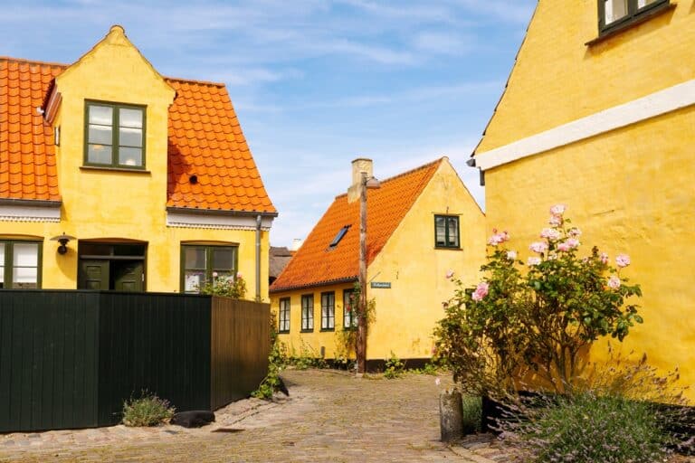 maisons jaunes à Dragør