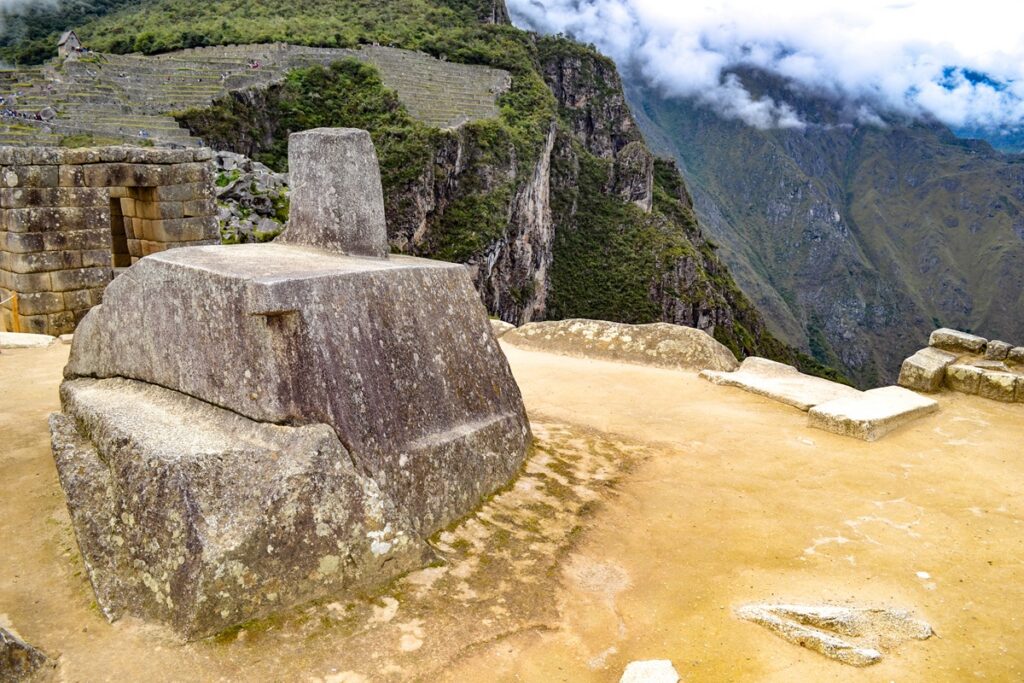 machu picchu Intiwatana